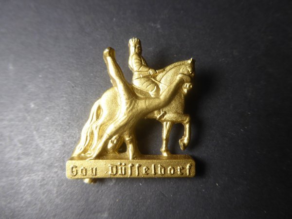 WHW badge Gau Düsseldorf - Jan Wellem